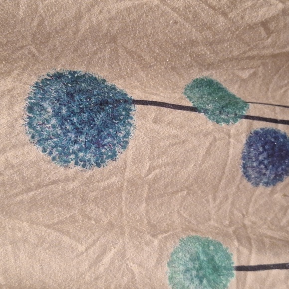 Cream T - Picture 2 of 4